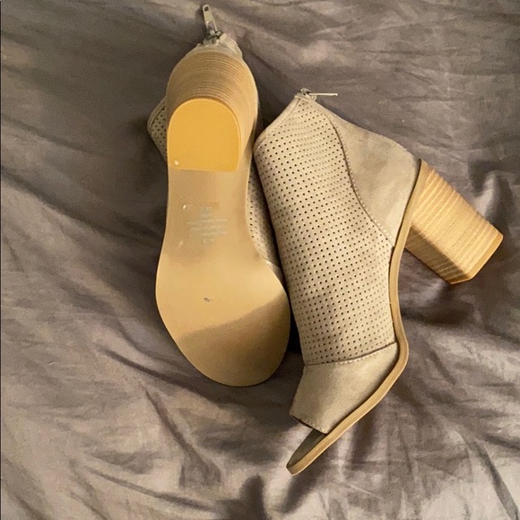 Abound Open Toe Booties - Picture 6 of 6